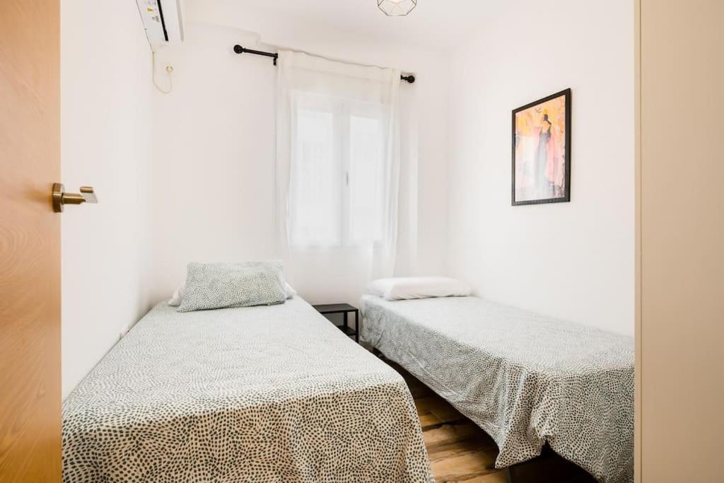 Apto Centrico, 2 Aparcamientos Privados, Bicis เซบีญา ภายนอก รูปภาพ